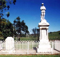 Cooyar War Memorial - Foster Accommodation