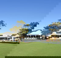 Hawks Nest Golf Club - Foster Accommodation