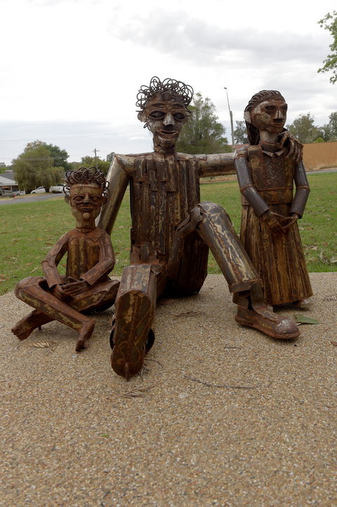 Lyrics, Landscapes And Lintels - Leeton Public Art Trail - Foster Accommodation 0
