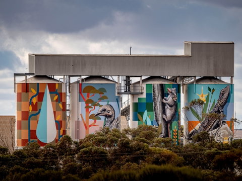 PUBLIC Silo Trail: Newdegate - Foster Accommodation 0