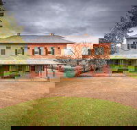 Rouse Hill Estate - Foster Accommodation