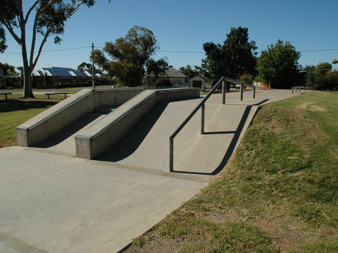 Rutherglen Apex Park - Foster Accommodation 2