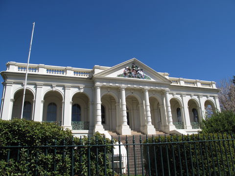 The Yass Courthouse - Foster Accommodation 0
