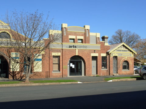 The Arts Centre Cootamundra - Foster Accommodation 0