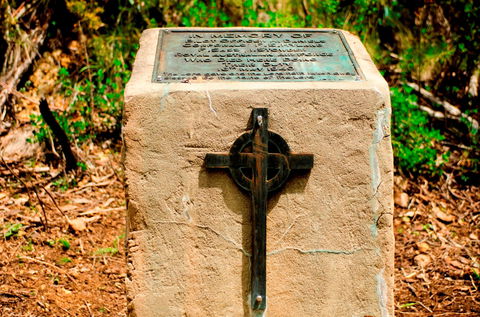 Avro Anson A4-4 Memorial - Foster Accommodation 0