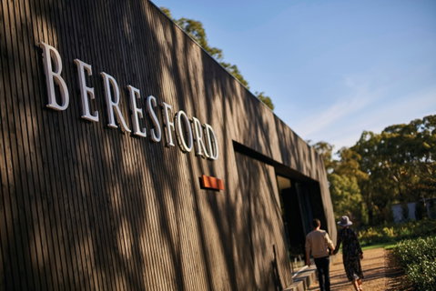 Beresford Estate Tasting Pavilion - Foster Accommodation 0