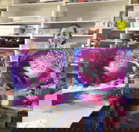 I Made it Creative Caf - Foster Accommodation