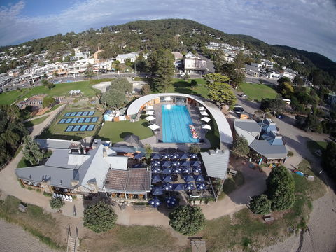 Lorne Sea Baths - Foster Accommodation 1