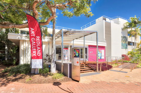 Redland Art Gallery - Foster Accommodation 0