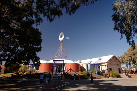 Wadlata Outback Centre - Foster Accommodation 2