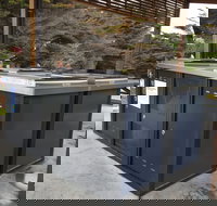 Whitemark Foreshore Picnic Area - Foster Accommodation