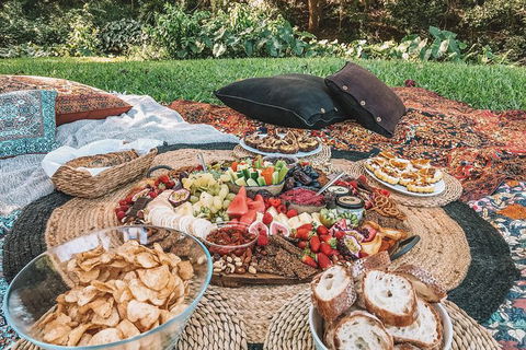 A Picnic In Byron Bay - Foster Accommodation 5