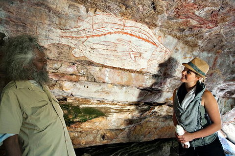 Arnhem Land Injalak Hill Full-Day Tour From Darwin - Foster Accommodation 3