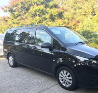 Private Transfer from Noosa to Sunshine Coast Airport- 8seater  Luggage Trailer - Foster Accommodation