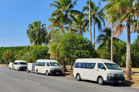 Airport Transfer To Or From Port Douglas Hotels For Up To 13 People (7am-10pm) - Foster Accommodation 1