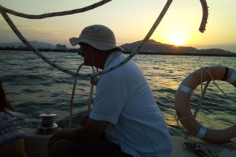 Sailing Boat Overnight Live Aboard Experience Townsville - Foster Accommodation 0