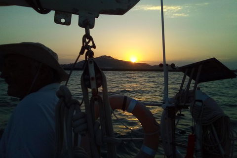 Sailing Boat Overnight Live Aboard Experience Townsville - Foster Accommodation 1
