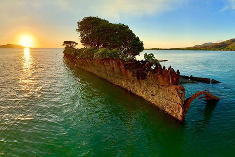 Aquascene Magnetic Island Sunset & Shipwreck Tour - Foster Accommodation 4