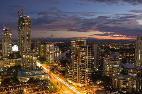 Arrival Private Transfers From Gold Coast Airport OOL To Gold Coast City - Foster Accommodation 4
