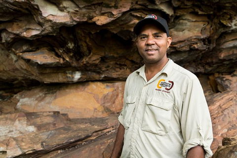 Half Day Aboriginal Rock Art Experience In Queensland - Foster Accommodation 0
