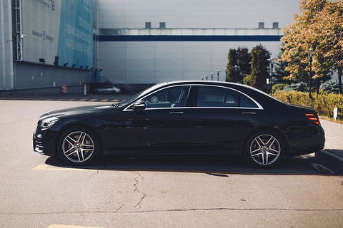 Arrival Private Transfers: Brisbane Airport BNE To Brisbane In Business Car - Foster Accommodation 0