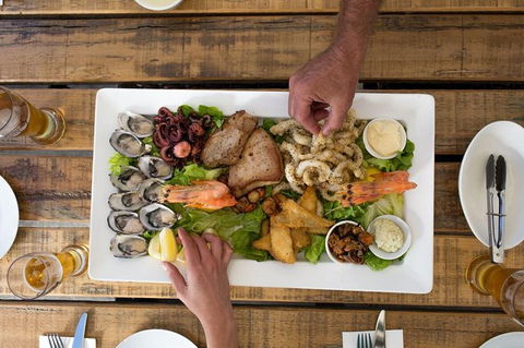 Coffin Bay Oysters, Ocean & Nature Tour - Foster Accommodation 12