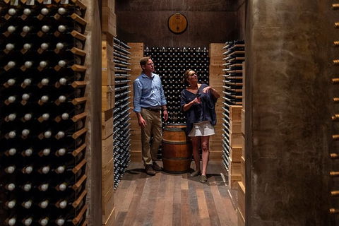 Yalumba Signature Tour - Foster Accommodation 2