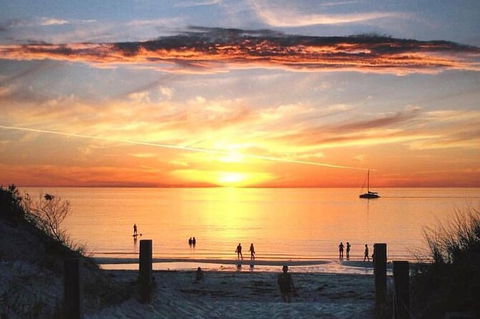 Adelaide Twilight Coast Sightseeing Cruise From Glenelg - Foster Accommodation 1