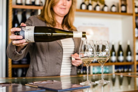 Gourmet Food And Wine 4WD Tour In Kangaroo Island - Foster Accommodation 6