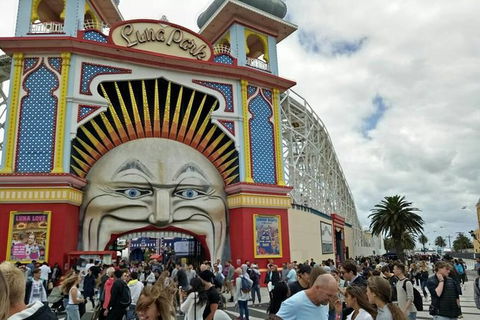 Sydney&Melbourne City Lovers- 2 Day Combo Private Tour! - Foster Accommodation 10