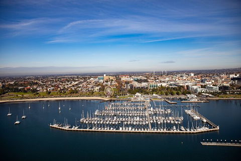 Geelong Helicopter Joy Flights - Foster Accommodation 5