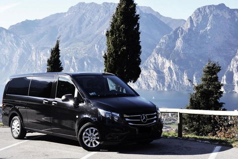 Van Service Melbourne Airport To CBD - Foster Accommodation 5