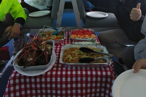 Lobster Fishing Tour At Geraldton - Foster Accommodation 4