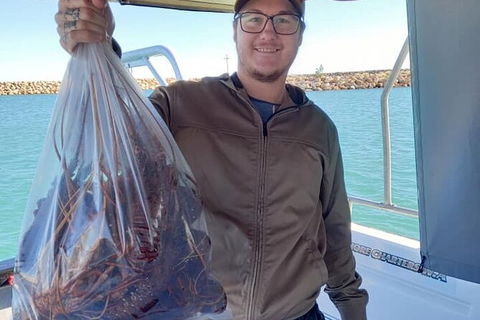 Lobster Fishing Tour At Geraldton - Foster Accommodation 7