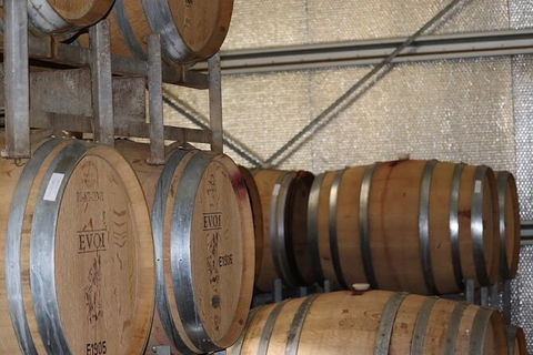 Small-Group Wine Tour In Margaret River With Tasting Plate - Foster Accommodation 1