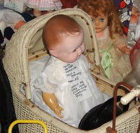 Little Darlings Doll Museum and Coffee Shop - Foster Accommodation