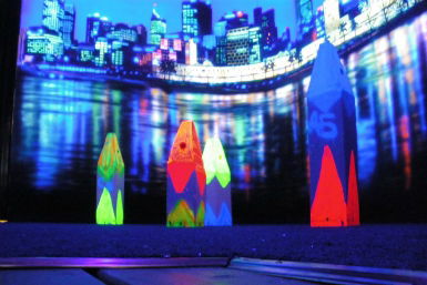Family Fun Centres Black Light Mini Golf - Foster Accommodation 0