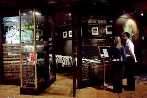 E Gusto - Foster Accommodation 0