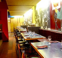 Mao's - Foster Accommodation