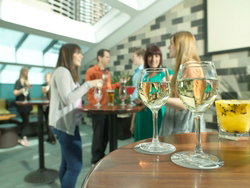 Jacksons On George - Foster Accommodation 3