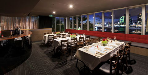 Watermark Docklands - Foster Accommodation 1