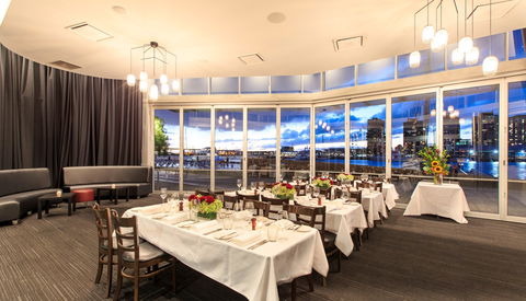 Watermark Docklands - Foster Accommodation 5