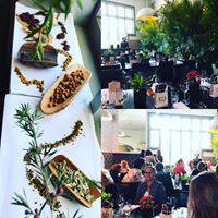 Georges Steak & Seafood Restaurant - Foster Accommodation 4