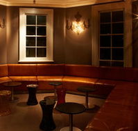 Trinity Bar and Restaurant - Foster Accommodation