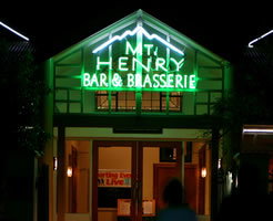 Mt Henry Tavern - Foster Accommodation 0