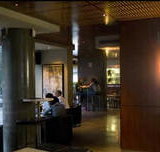 Chatswood Monkey Bar - Foster Accommodation