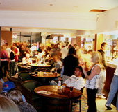 Ocean Beach Hotel - Foster Accommodation