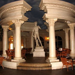 Moreland Hotel - Foster Accommodation 2