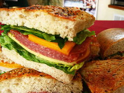 Club Hotel - Foster Accommodation 3