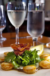 Pagoda Restaurant & Bar - Foster Accommodation 3